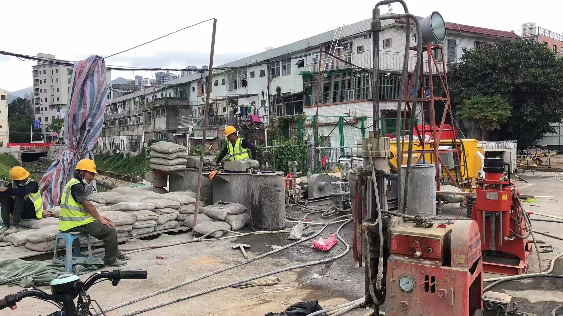 九龙坡房屋地基下沉有什么现象